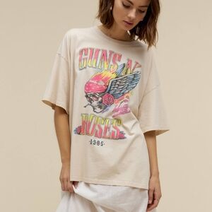 Daydreamer Guns N' Roses Flaming Skull Tee